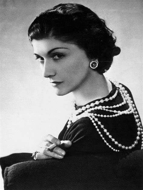 biographie gabrielle bonheur chanel|coco chanel date of birth.